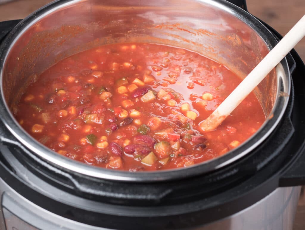 Instant pot with cooked veggie chili
